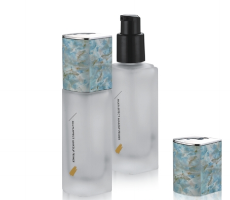 Refillable glass Cosmetic Bottle With Cap