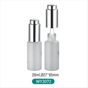 8ml 10ml 15ml 20ml 25ml 30ml 35ml 40ml White Round Glass Bottle with Shiny Silver Pump Dropper for Serum