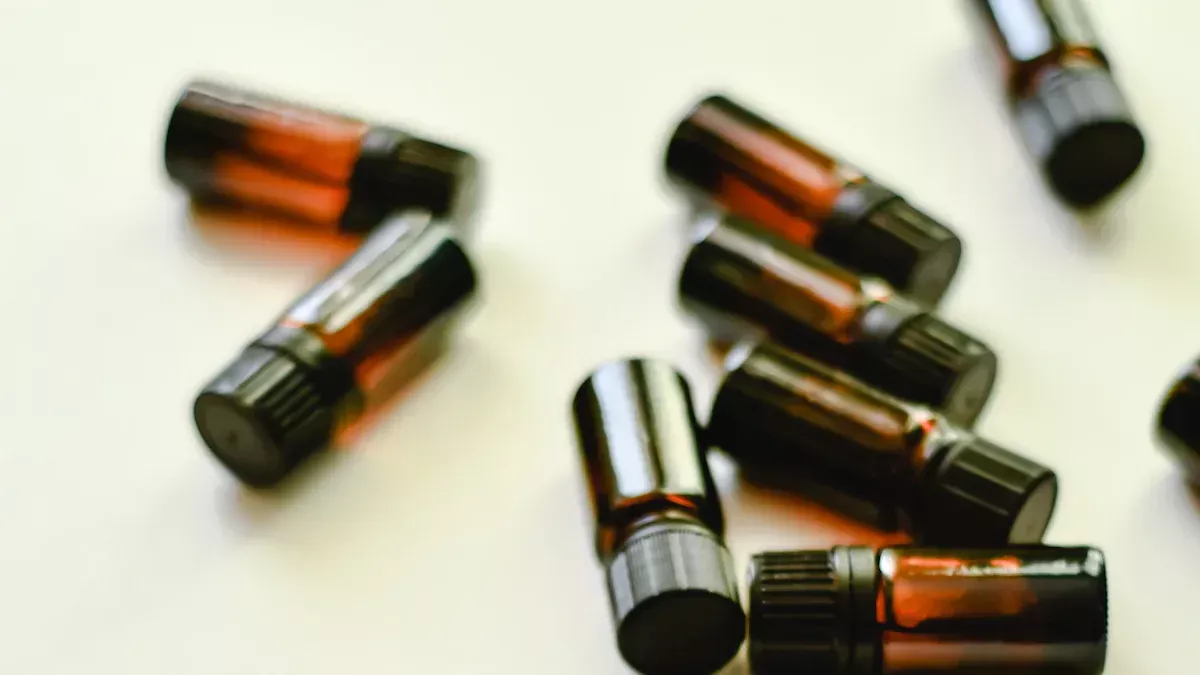 How Roll-On Bottles Reduce Leakage Risks Compared to Other Packaging