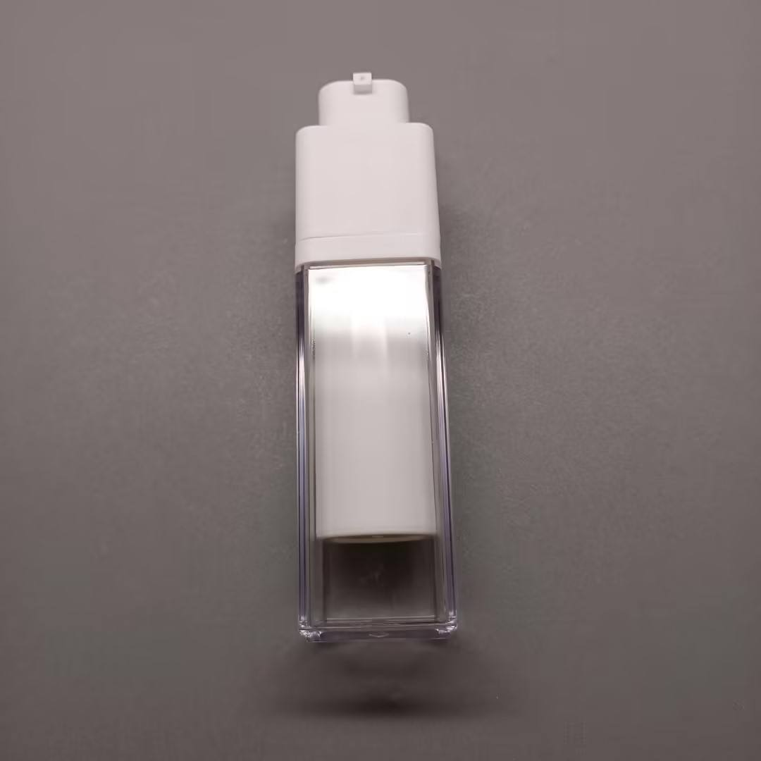 Hot Sale Empty Airless Pump Serum Bottles 15/30/50ml Square Shape Customizable Color Screen Printed Cosmetic Packaging